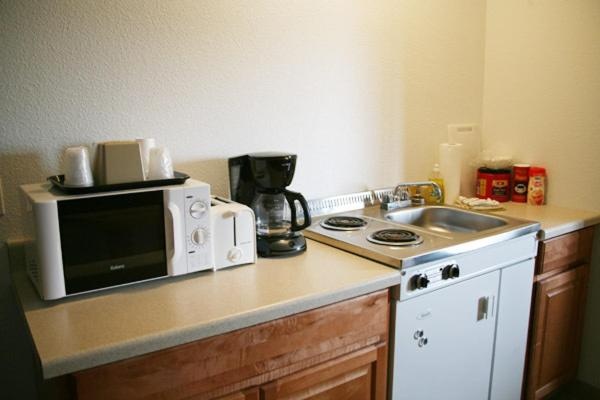Ponderosa Motel image 12